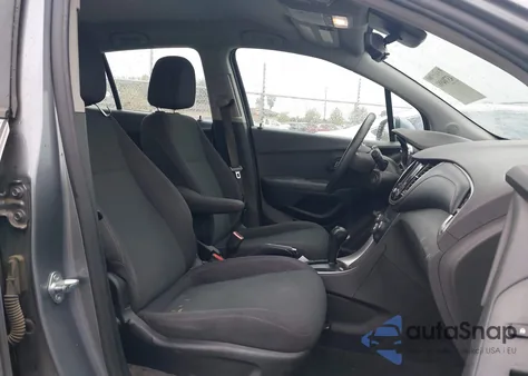 2020 Chevrolet Trax Fwd Ls z USA, uszkodzony, nr VIN 3GNCJKSB9LL159716